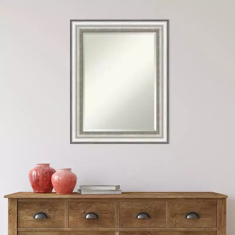 Specchio da parete smussato con cornice 23" x 29" – Argento, Rettangolare, Montaggio a parete
