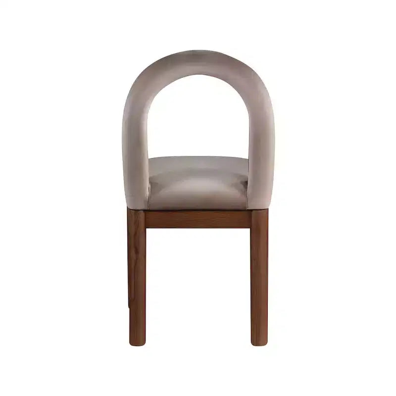 Meridian Furniture, Chaise de salle à manger en velours Conrad