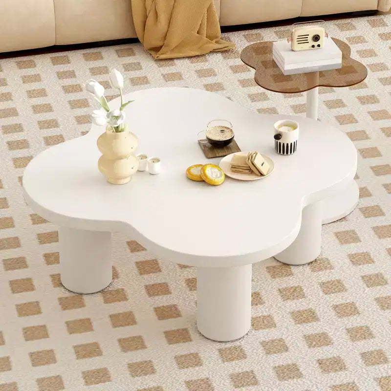 Lot de 2 tables basses modernes Okak, piétement sculptural colonne romaine et plateau en verre, tables d'appoint, table basse irrégulière pour salon