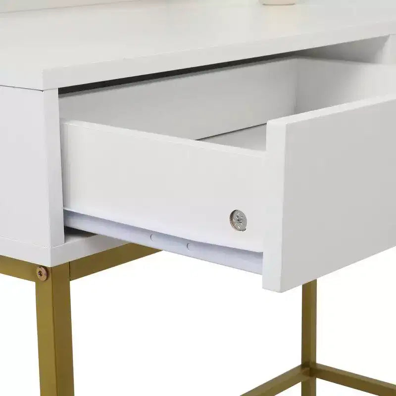 Toeletta con specchio illuminato e contenitore