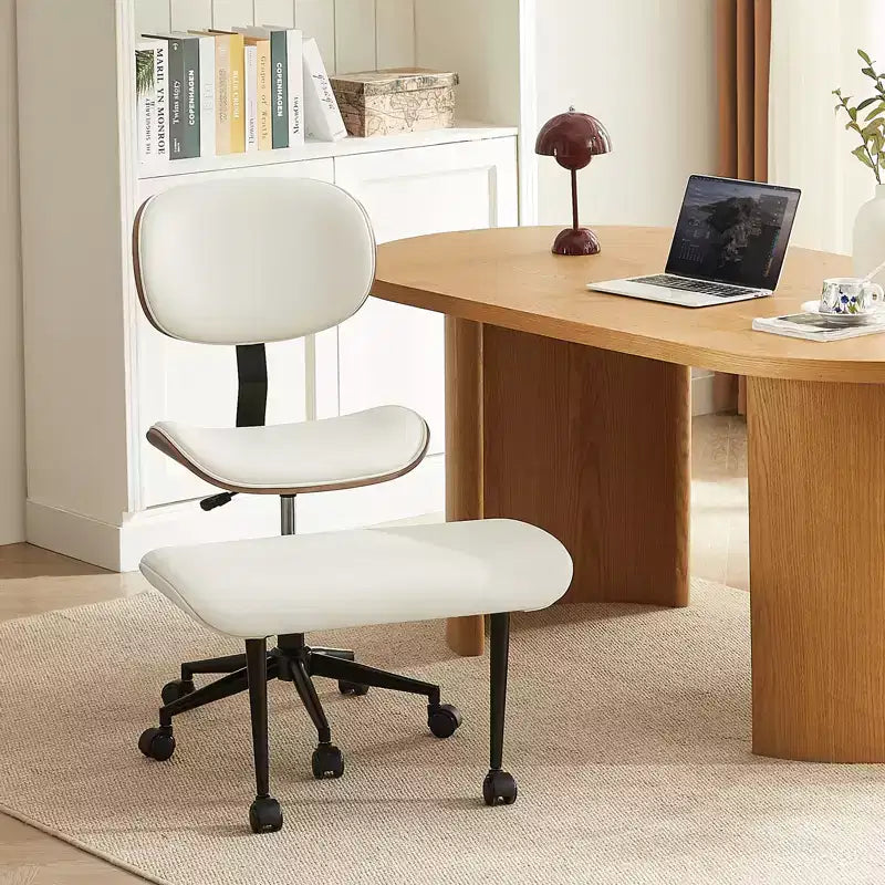 Sedia ergonomica incrociata in pelle PU, con base girevole, ruote e struttura in legno curvato – Supporto lombare per ufficio, yoga e meditazione