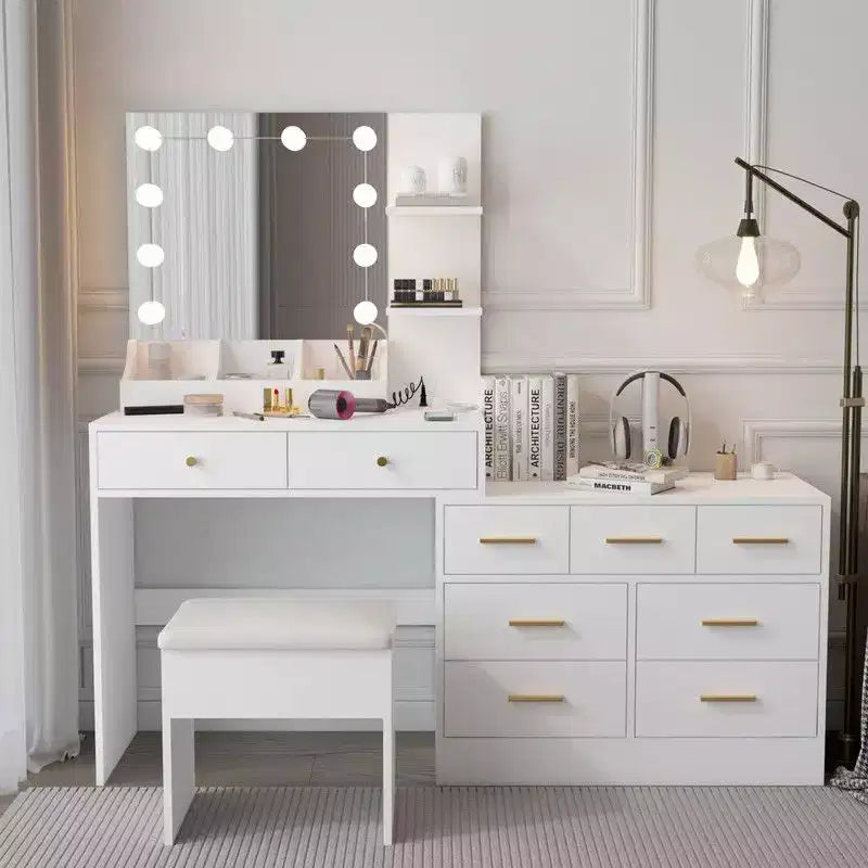 Grande coiffeuse grise avec lumières